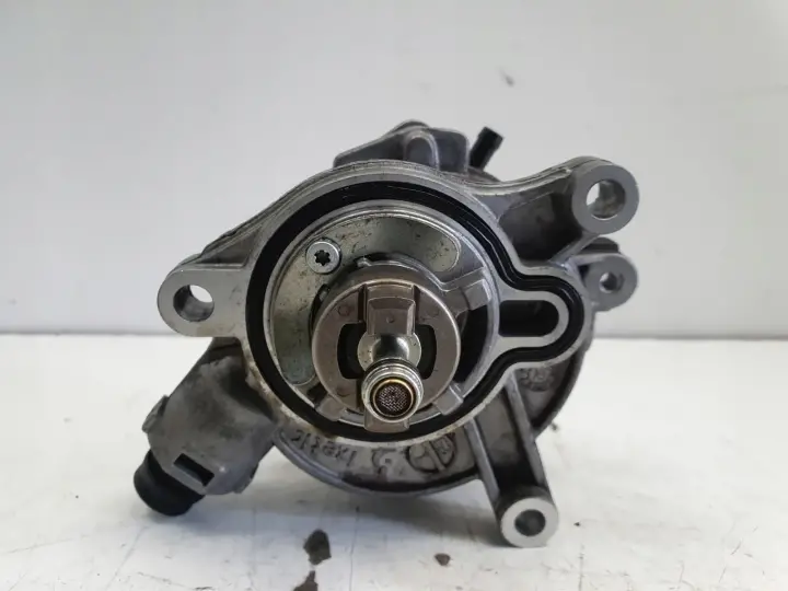Volvo S60 II V60 2.0 D4 POMPA VACUM wakum 31375107