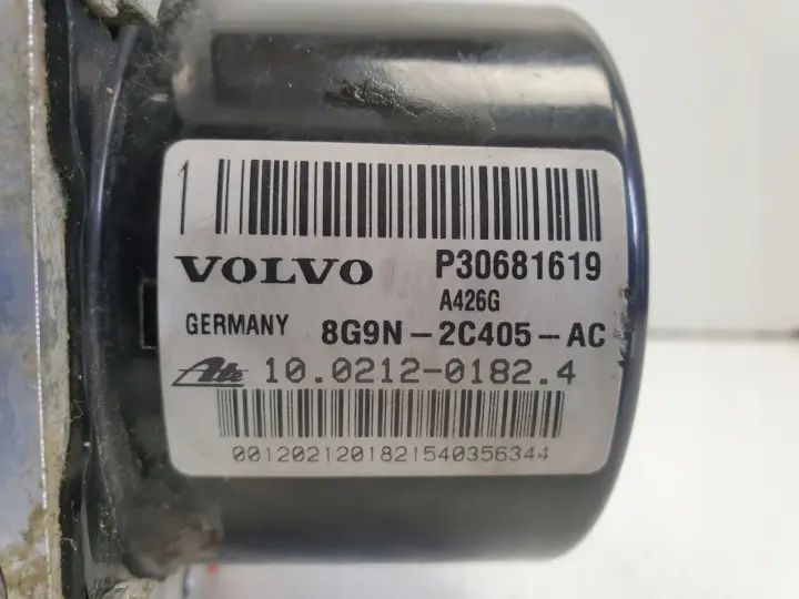 Volvo V70 III S80 II POMPA ABS Sterownik P30681619
