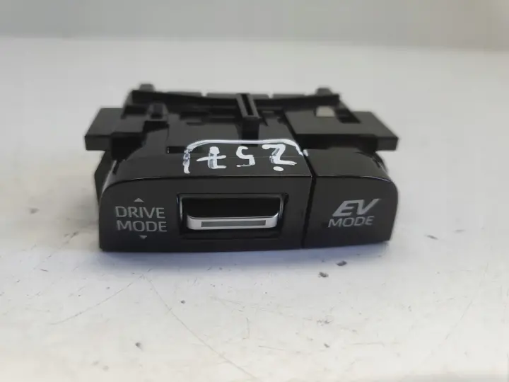 Toyota Corolla E21 EV PRZEŁĄCZNIK EV PANEL drive mode 75L678