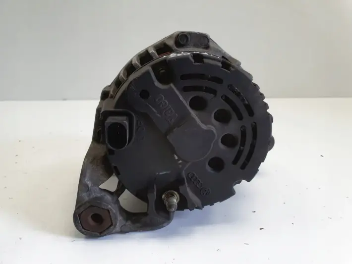 Audi A4 B5 1.8 T ALTERNATOR valeo