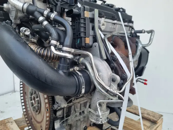 SILNIK BEZ OSPRZĘTU Volvo XC70 II 2.4 D D5 DIESEL 163KM pali D5244T D5244T5