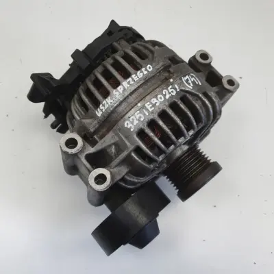 BMW E90 2.5 i ALTERNATOR 0124525083 155A bosch