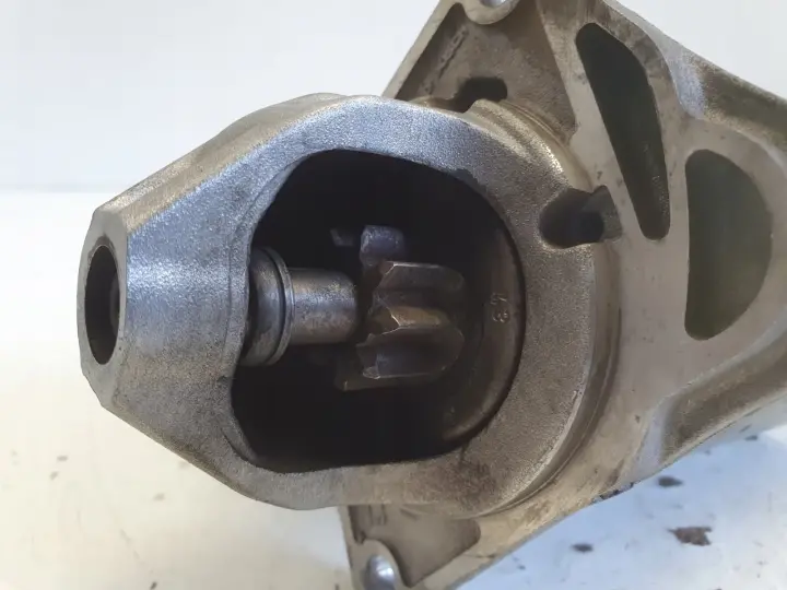 Opel Corsa D 1.4 16V ROZRUSZNIK bosch 0001107522