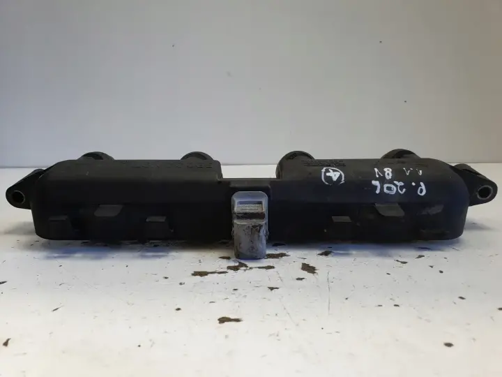 Peugeot 206 1.1 8V CEWKA ZAPŁONOWA 9635864980