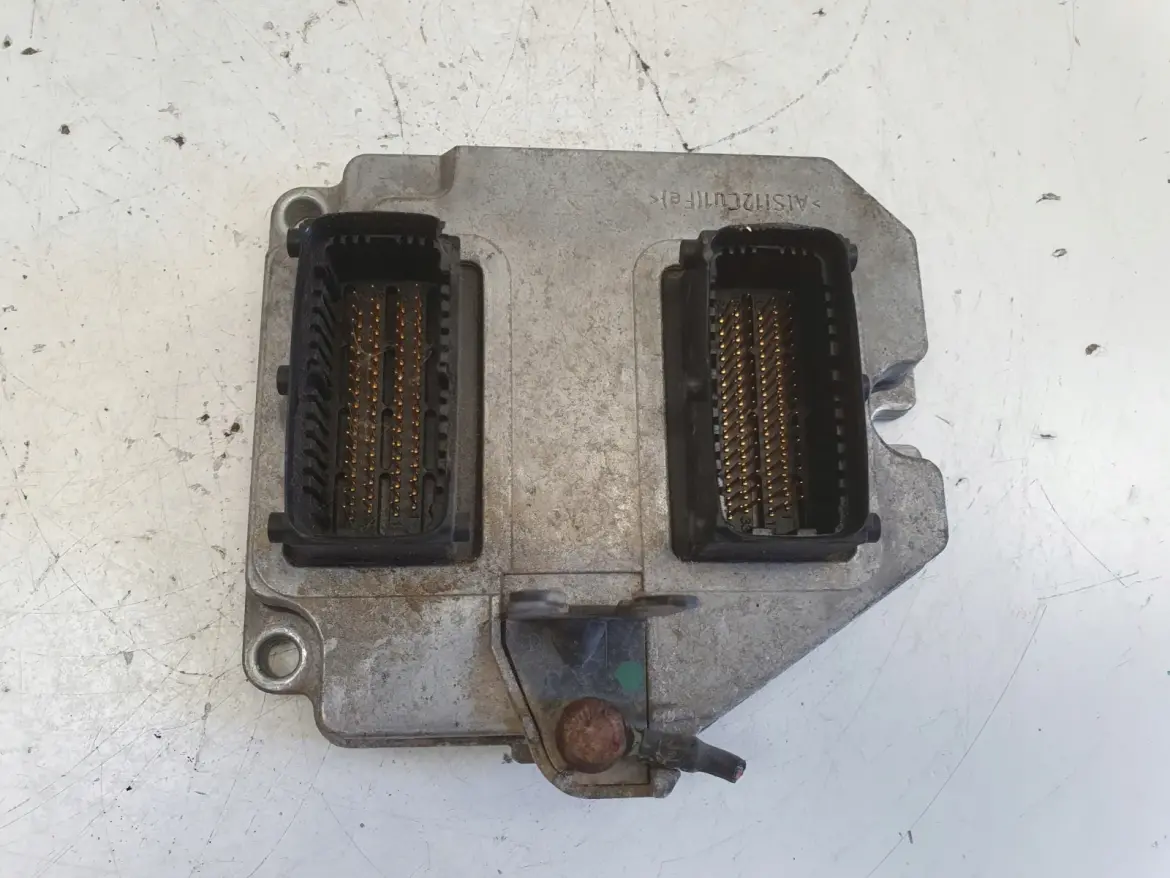 Opel Astra III H 1.8 16V STEROWNIK SILNIKA komputer 55559272