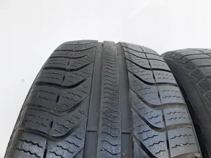2x OPONY Pirelli All season Cinturato 205/60 R16