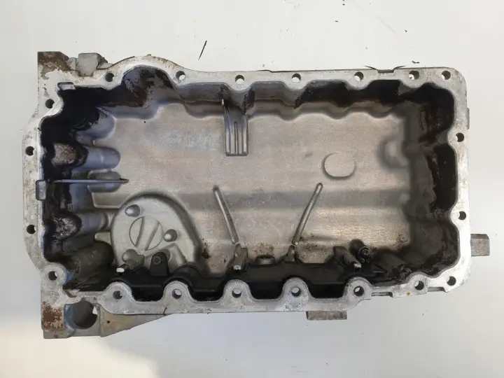 Audi A3 II 8P 2.0 TFSI MISKA OLEJOWA oleju BWA