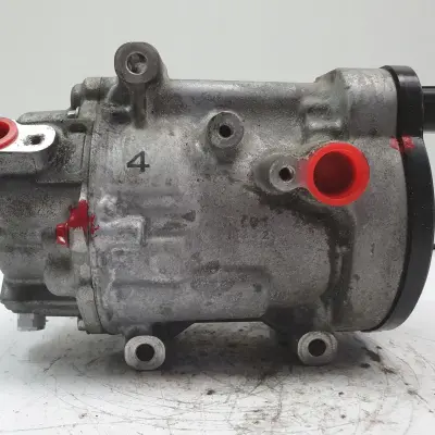 Toyota Corolla E21 SPRĘŻARKA KLIMATYZACJI kompresor 042400-1201