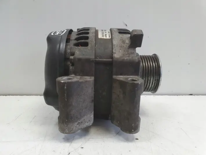 Toyota Avensis T25 2.0 D4D ALTERNATOR denso 104210-2220