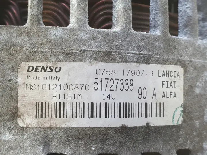Fiat Bravo II 1.9 JTD ALTERNATOR 51727338 denso 90A
