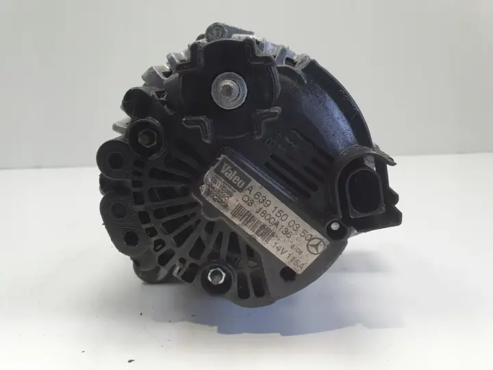 Mitsubishi Colt VI 1.5 DID ALTERNATOR valeo A6391500350 115A