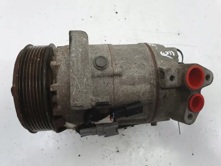 Renault Clio IV 0.9 TCe SPRĘŻARKA KLIMATYZACJI pompa 926000217R