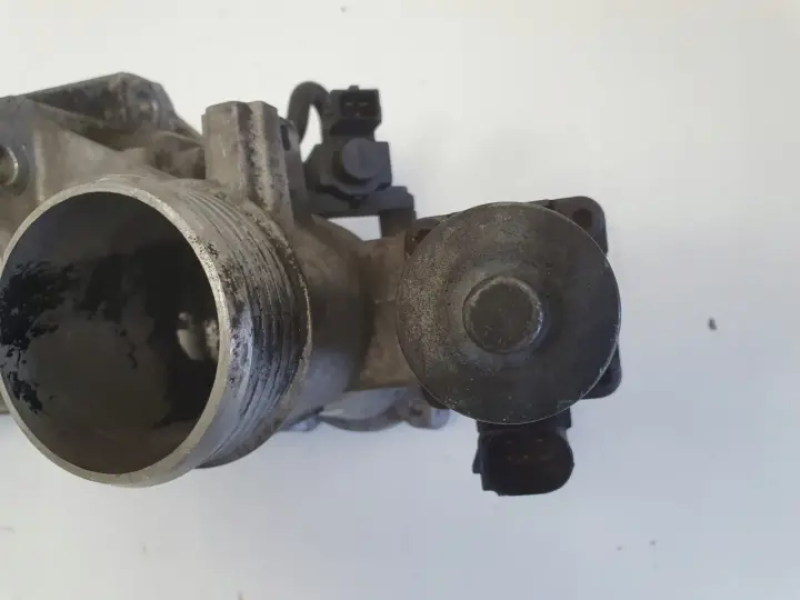 Volvo S80 II V70 III 2.4 D5 CHŁODNICA SPALIN ZAWÓR EGR 30774531