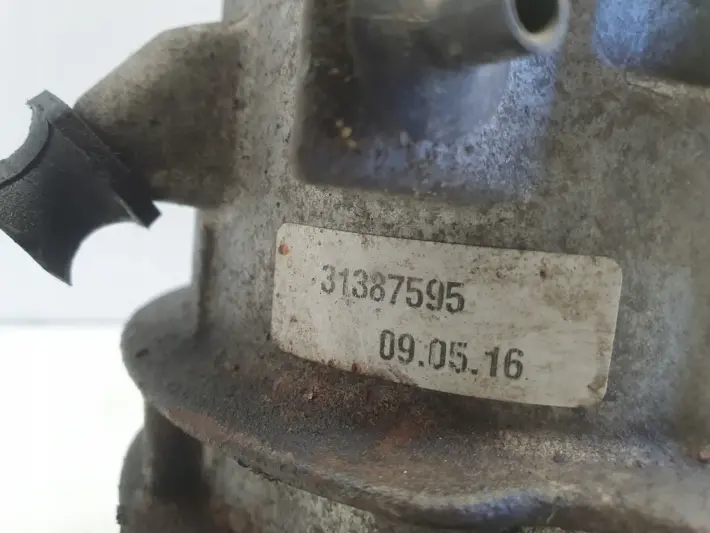 Volvo S60 II S80 II V70 III V60 POMPA WSPOMAGANIA 31387595