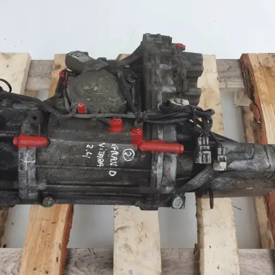 Suzuki Grand Vitara II 2.4 16V REDUKTOR SKRZYNI BIEGÓW 33251-6EU0A