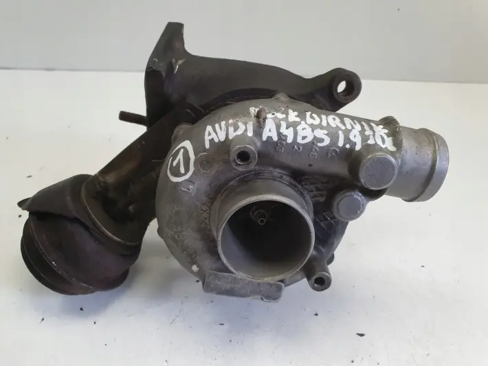 Audi A4 B5 1.9 TDI TURBOSPRĘŻARKA turbo 028145702H