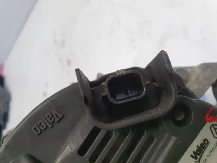 Renault Kangoo II 1.5 DCI ALTERNATOR 231004554R valeo