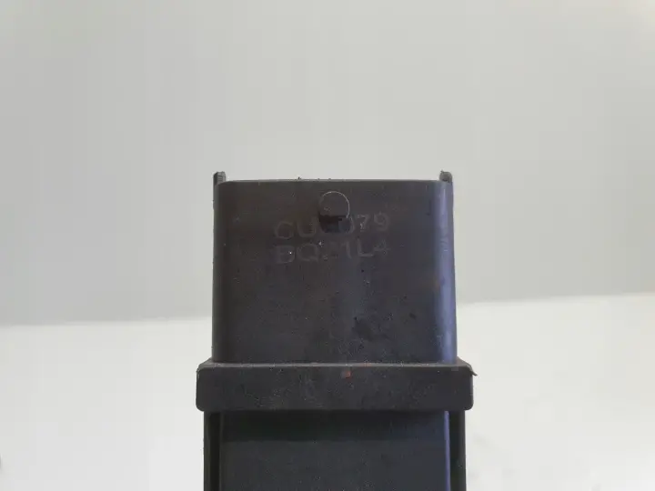 Opel Astra III H 1.6 16V CEWKA ZAPŁONOWA