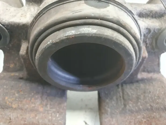 Volvo S90 V90 PRZEDNI ZACISK HAMULCOWY lewy przód KIEROWCY 31471663