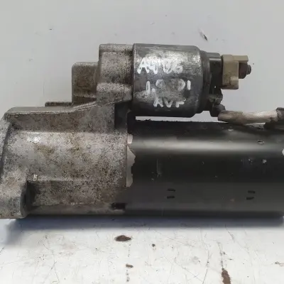 Audi A4 B6 1.9 TDI ROZRUSZNIK 0001124020 bosch
