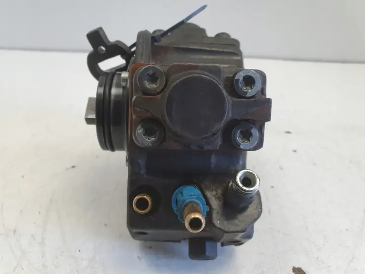 Opel Corsa D 1.3 CDTI POMPA WTRYSKOWA paliwa 0445010204