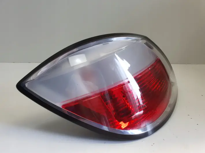 Opel Astra II H 5D 08-12r TYLNIA LAMPA LEWA LEWY TYŁ kierowcy 24-451-835