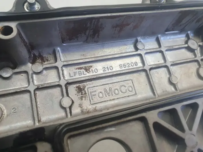 Mazda 6 II GH 2.0 16V Disi LF POKRYWA ZAWORÓW Zaworowa