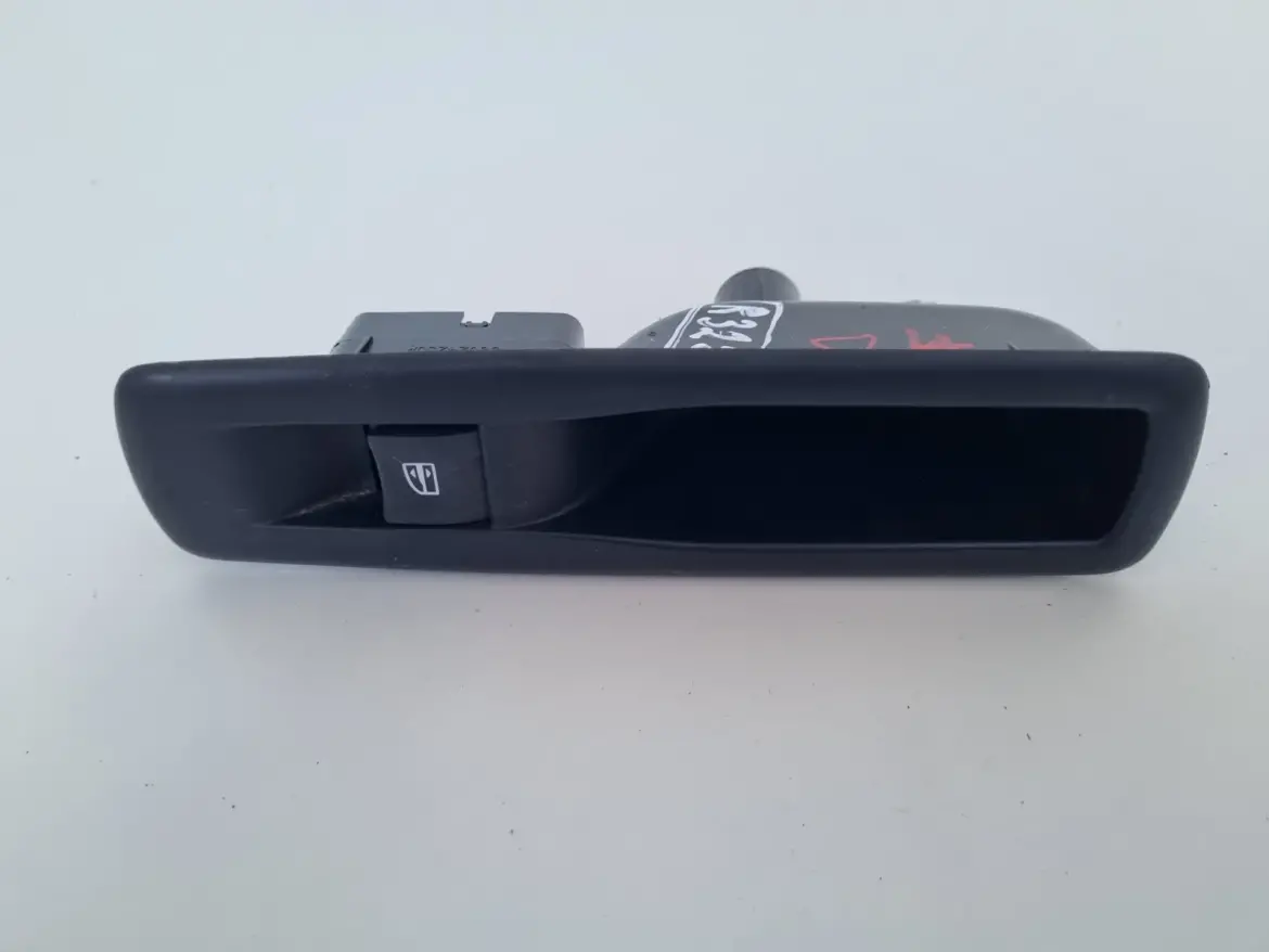 Scenic III Megane III PRZEŁĄCZNIK SZYBY lewy tył kierowcy 829500004R