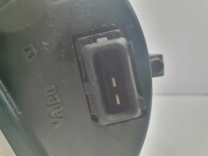 Range Rover III L322 3.0 D ALTERNATOR YLE500180 oryginał