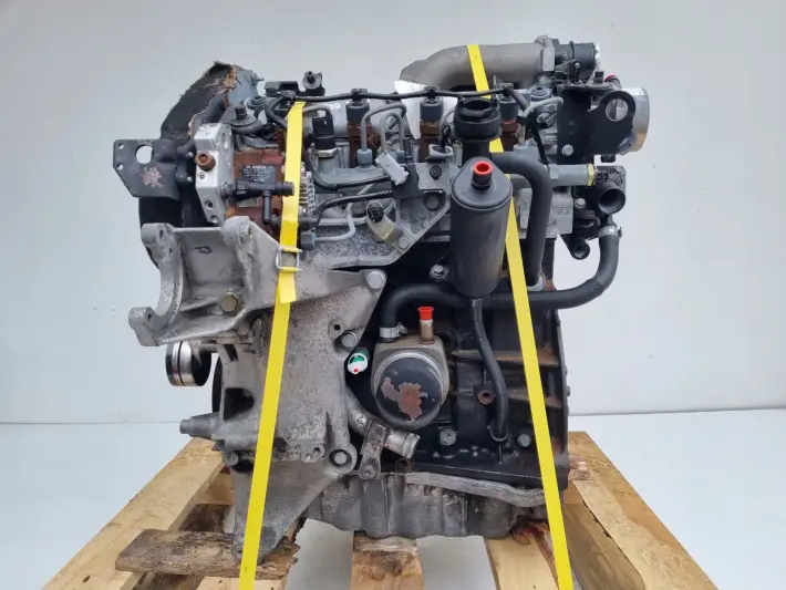 SILNIK KOMPLET Opel Vivaro 1.9 CDTI DCI tylko 82tyś igiełka F9Q760