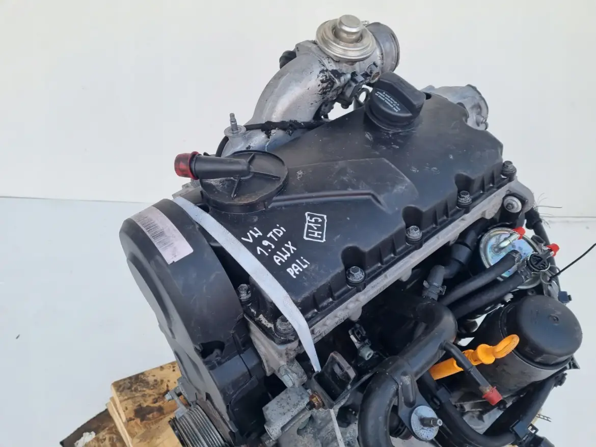 SILNIK KOMPLET Audi A6 C5 1.9 TDI 130KM pali AWX