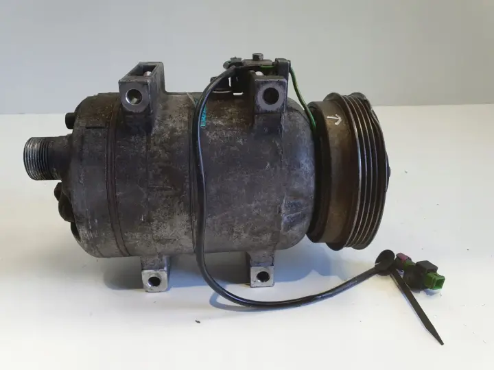 Audi A4 B5 1.8 20V SPRĘŻARKA KLIMATYZACJI pompa 8D0260805D