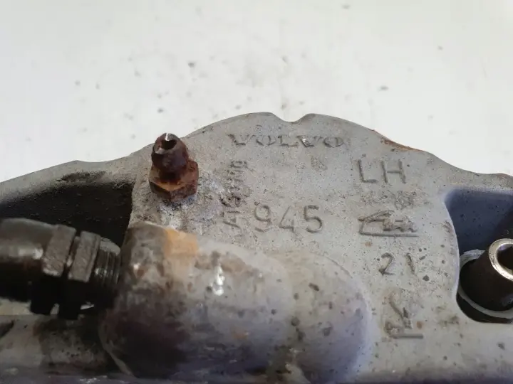 Volvo S60 II V60 I PRZEDNI ZACISK HAMULCOWY lewy przód kierowcy 316 mm 945