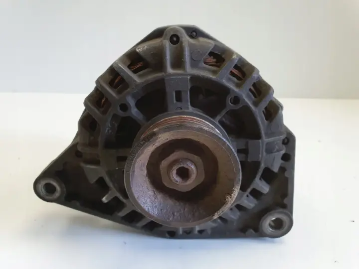 Audi A6 C5 VW Passat B5 1.8 T ALTERNATOR Valeo 06B903016D 90A