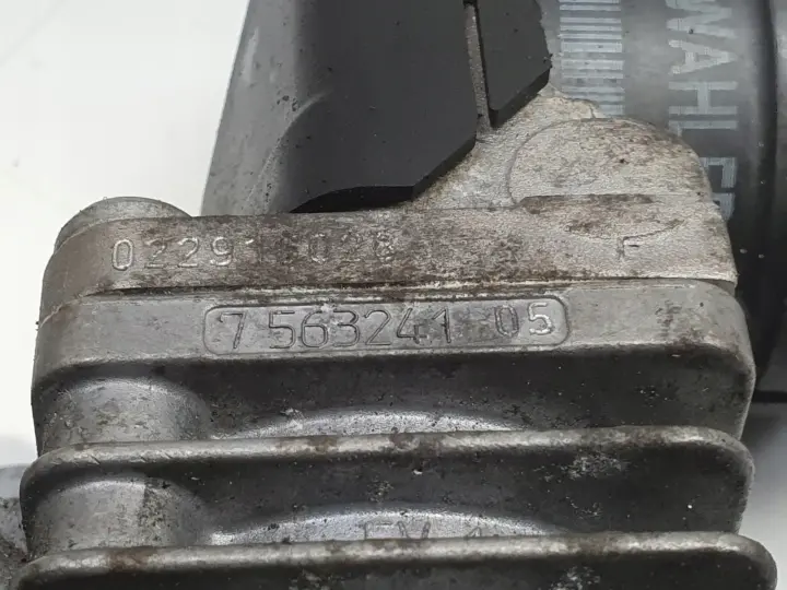 BMW E87 E90 2.0 i ZAWÓR EGR 7563241