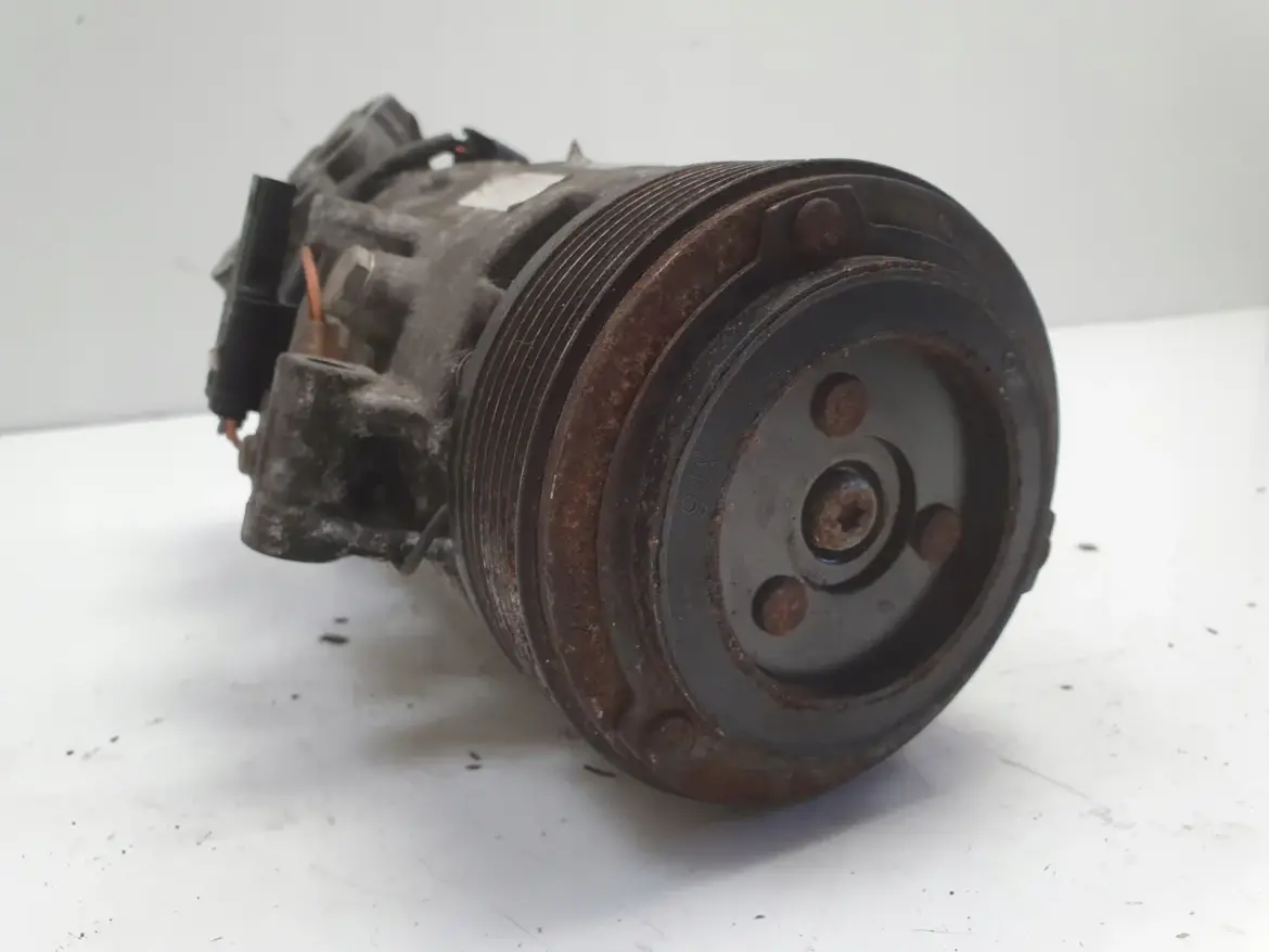 BMW E87 E90 2.0 i SPRĘŻARKA KLIMATYZACJI pompa 9182794