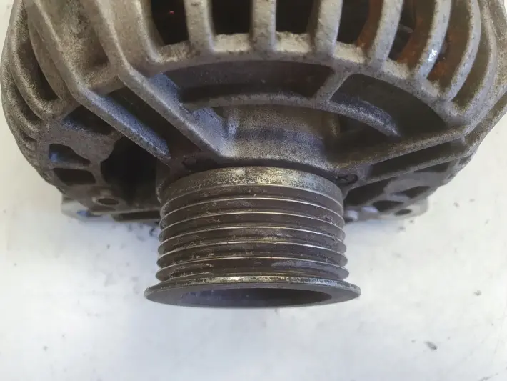 Peugeot Partner 2.0 HDI ALTERNATOR 23227N