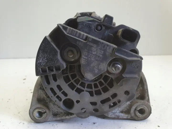 Opel Astra III H 1.8 16V ALTERNATOR 100A bosch 0124325163 AK