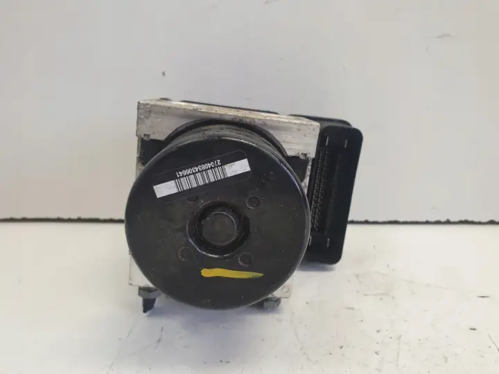 Volvo V60 S60 II POMPA ABS hamulcowa 31400101