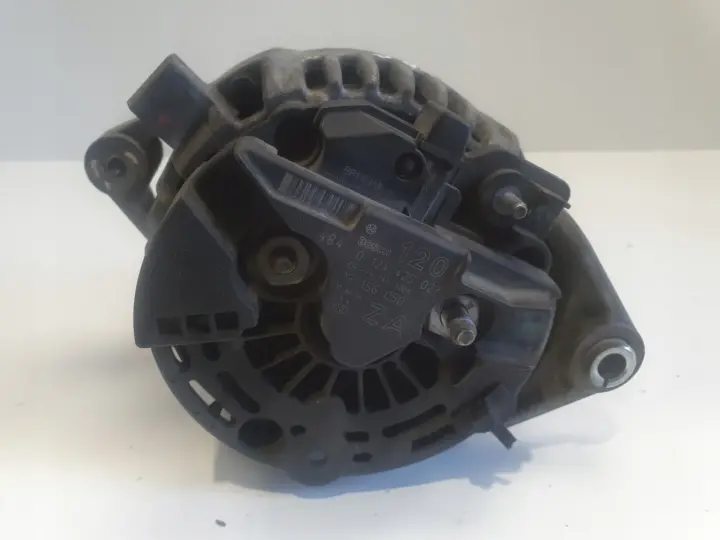 Opel Astra G 1.8 16V ALTERNATOR bosch 0124425027 120A
