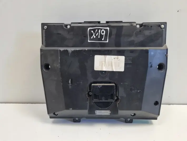 Volvo S60 II V60 I PANEL KLIMATYZACJI Nawiewu radia 31324827
