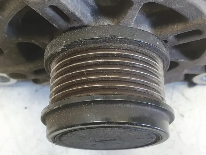 Volvo V60 S60 II 1.6 D2 ALTERNATOR valeo 30659390 150A