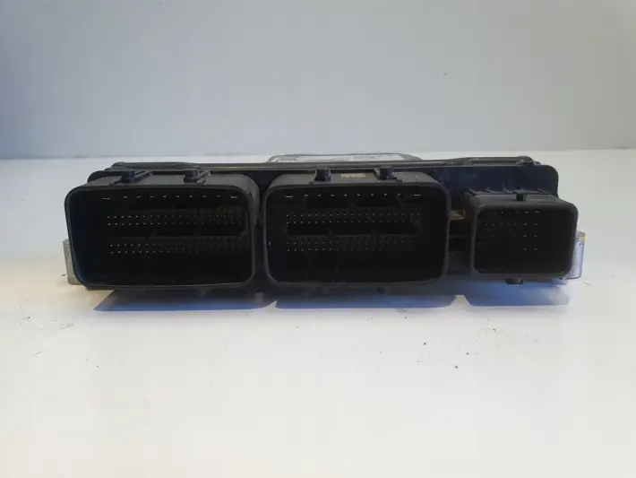Dacia Duster II 1.5 DCI STEROWNIK SILNIKA komputer MODUŁ 0281039177