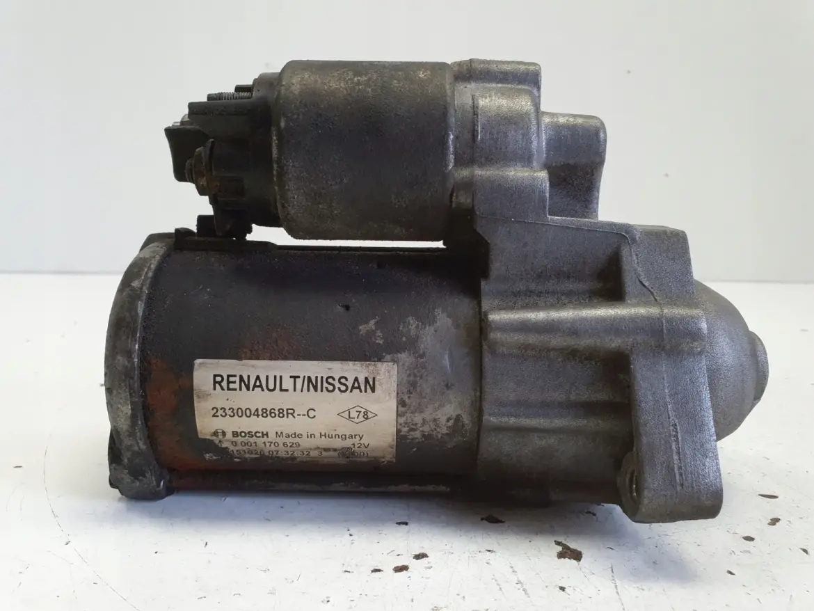 Renault Clio IV 1.5 DCi ROZRUSZNIK Bosch 233004868R