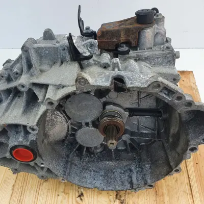 Volvo S80 II 2.5 T turbo SKRZYNIA BIEGÓW 30783236