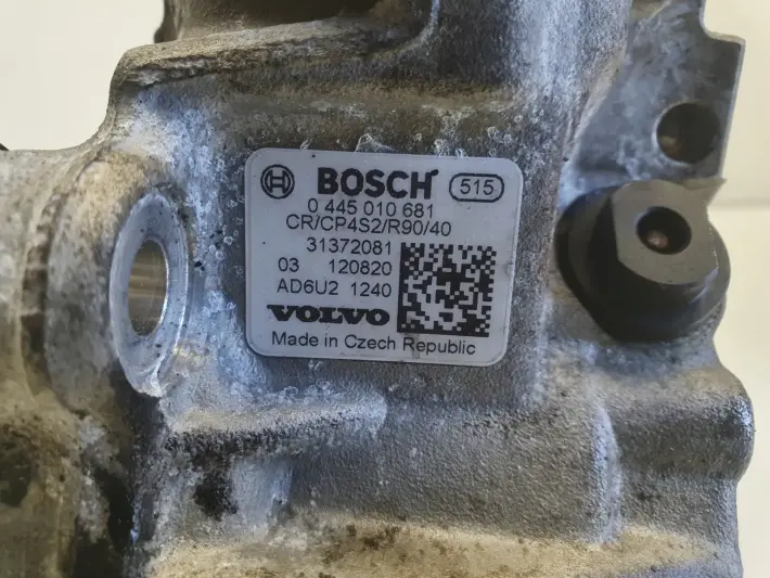 Volvo S60 II V60 2.0 D4 POMPA WTRYSKOWA paliwa 0445010681