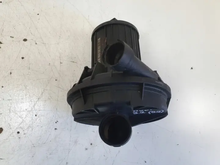 Audi A3 8P 3.2 V6 03-13r POPMA POWIETRZA WTÓRNEGO 022959253A