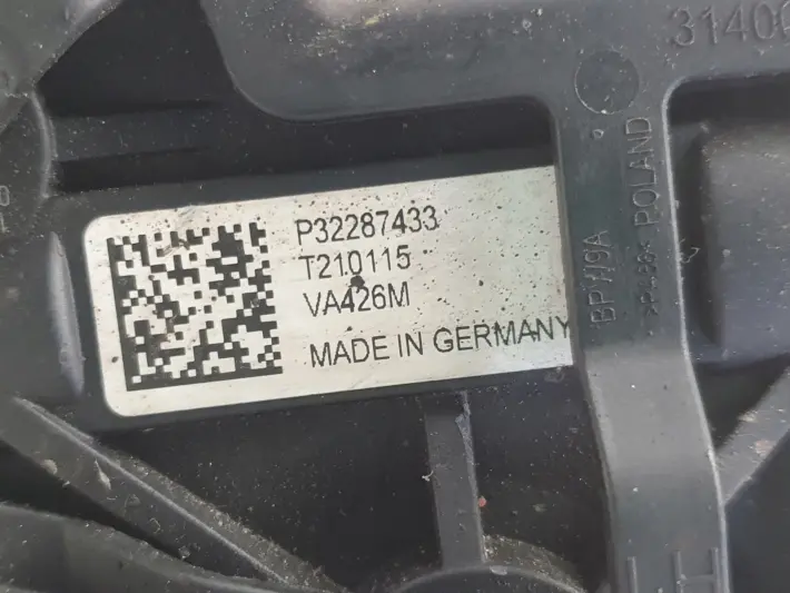 Volvo XC60 II TYLNY ZACISK HAMULCOWY LEWY tył P32287433