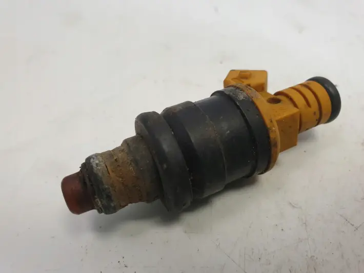 Volvo 960 2.9 3.0 24V WTRYSKIWACZ 0280150762