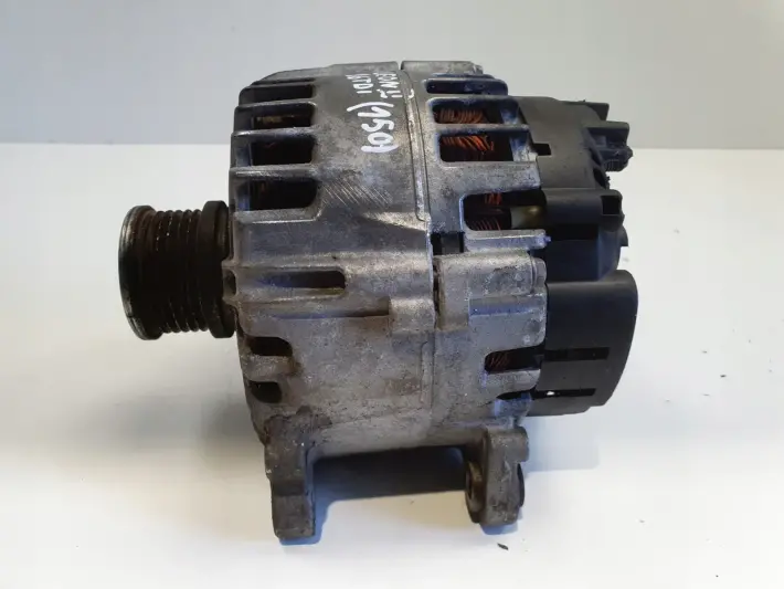 Seat Leon III 1.6 TDI ALTERNATOR 03L903023L